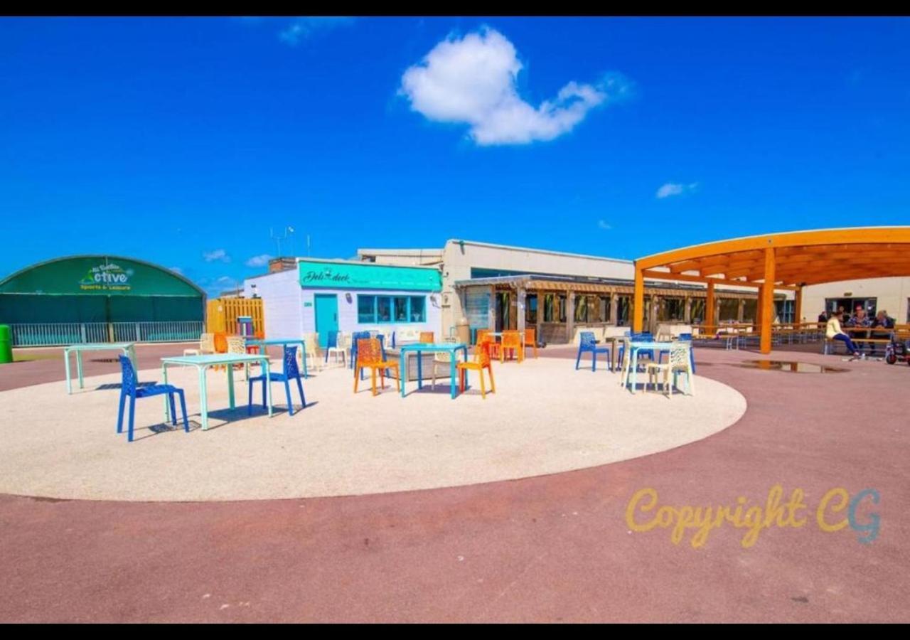 Mp676 Parkdean Camber Sands Bagian luar foto